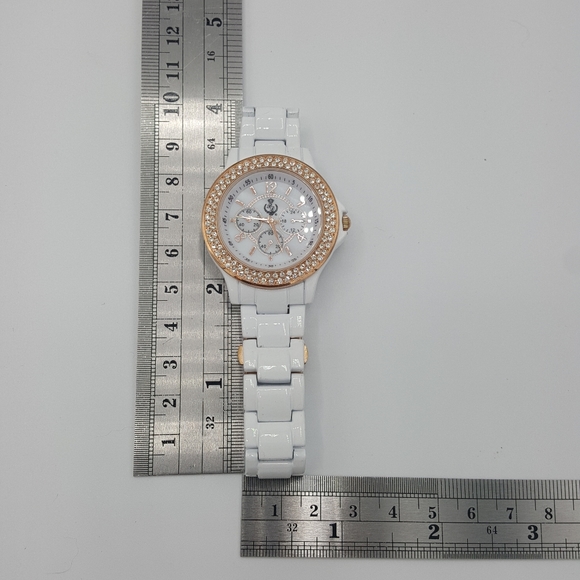 ✔️Premier Designs Rose Gold & White Watch - Picture 7 of 8